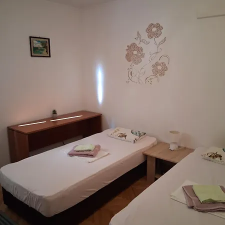 A Small For A Great Vacation 